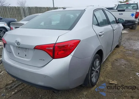 2017 Toyota Corolla Xle z USA, uszkodzony, nr VIN 2T1BURHE7HC783367